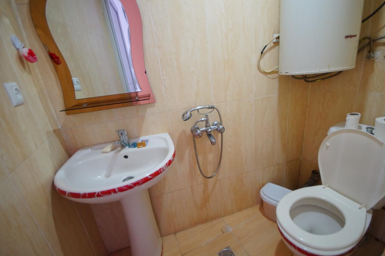Hotel Belfast Батумі Екстер'єр фото