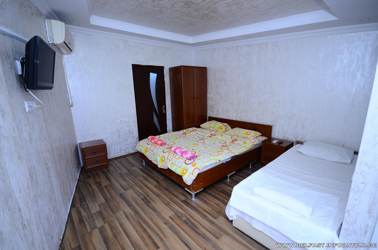 Hotel Belfast Батумі Екстер'єр фото